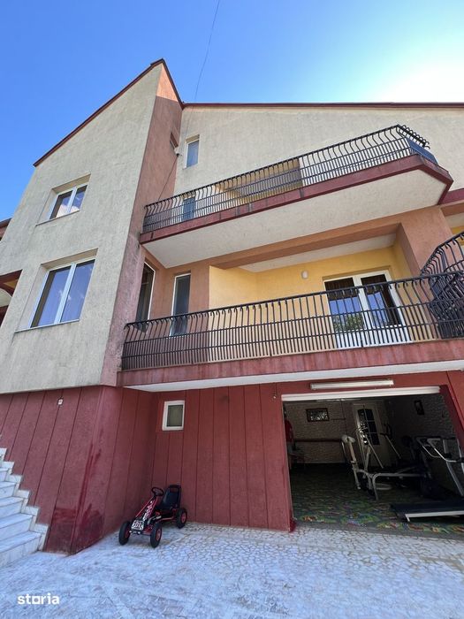 Vila exlusivista de vanzare in Pitesti.zona Exercitiu-Banat