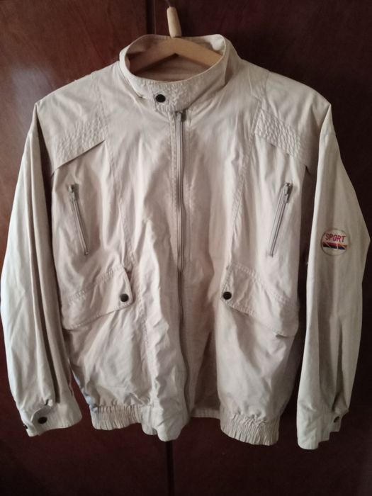 Мужская лёгкая куртка