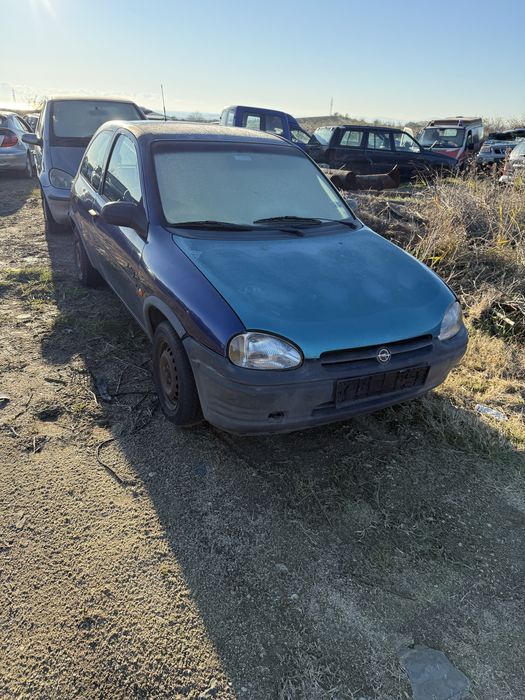 Opel Corsa 1.2 на части   3 бр в наличност