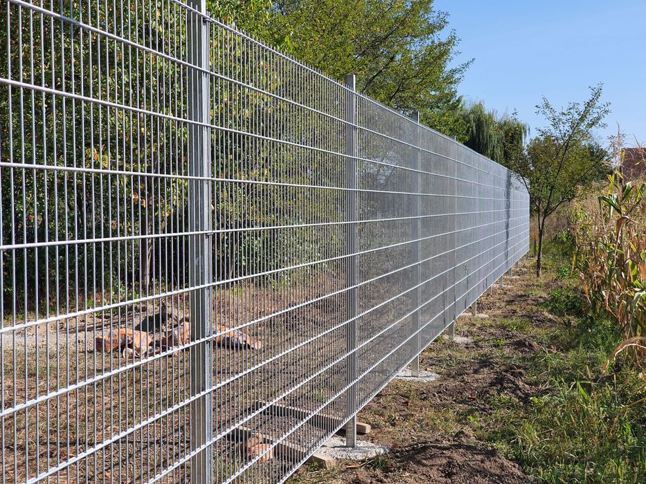 Proprietate 2950mp: Sosea DJ112, Imprejmuit + Container. Podu Oltului