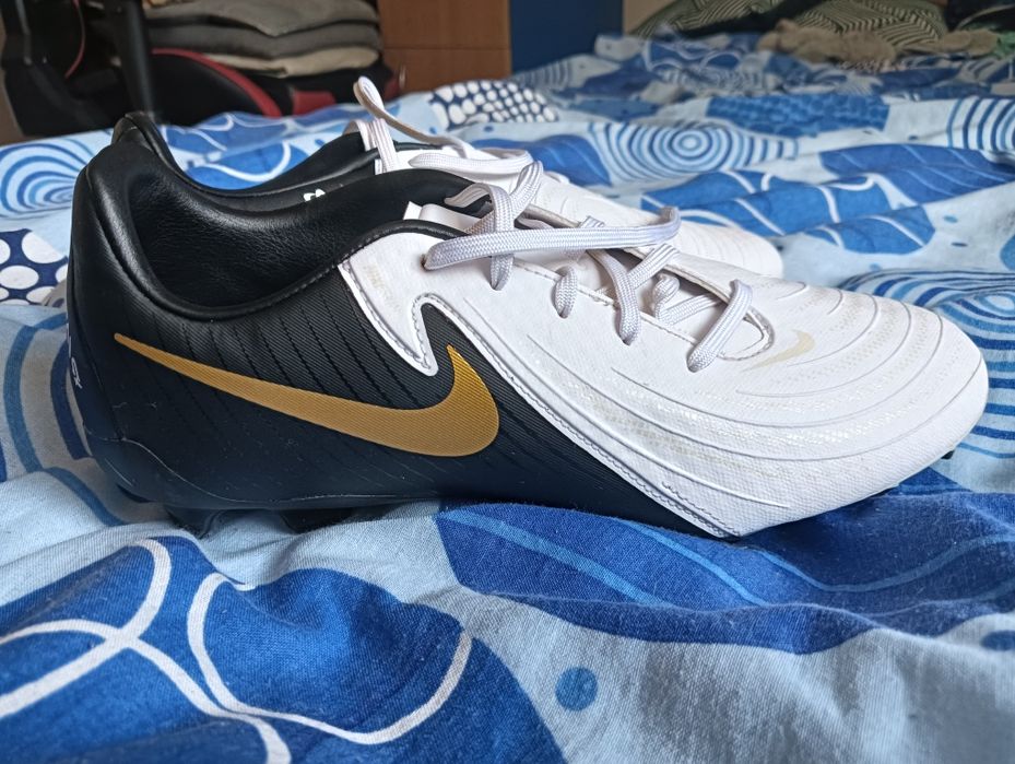 Ghete de fotbal Nike Phantom GX academy, marimea 41