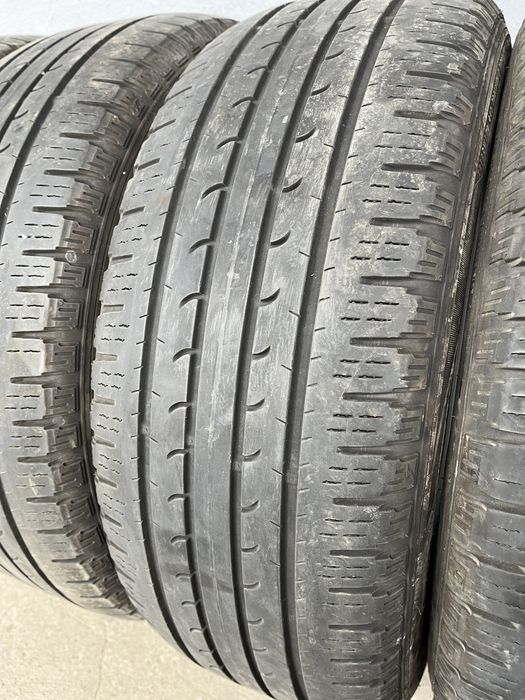 4 бр. летни гуми 225/60/17 GoodYear SUV 4x4 DOT 1917 4 mm