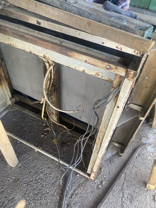 Продам плиту , оборудование Срочно!!!