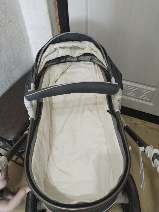 Продам детскую коляску
