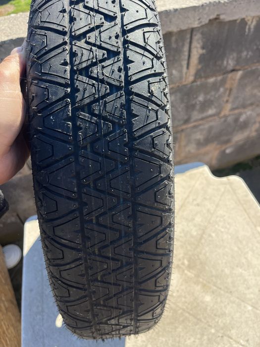 Резервна гума голф тигуан 18 цола! Тип патерица