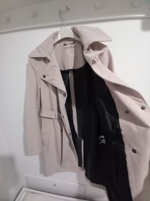 Trench roz pudră Calvin Klein