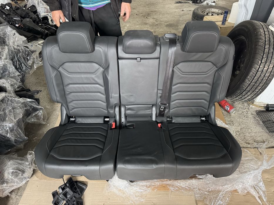 Scaune bancheta volkswagen touareg cr7 Rline 2020