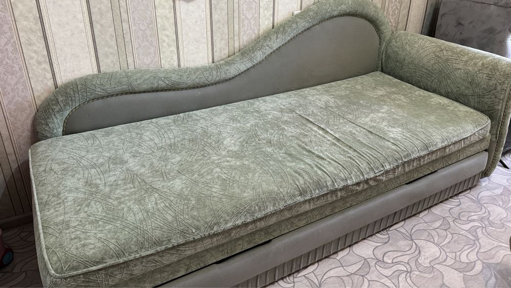 Диван- кровать продается