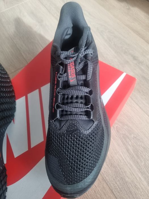 NIKE  Pegasus Premium Zoom