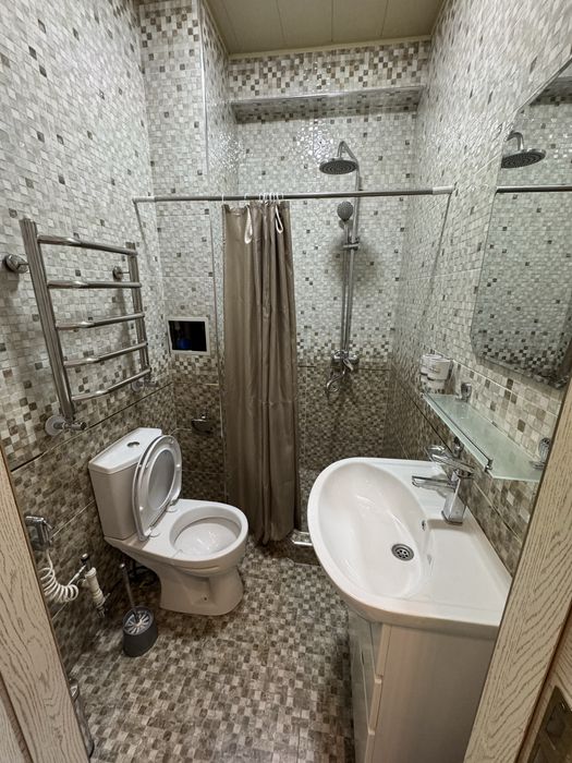 Chilonzor 19 kv 3 honali 2-3 etaj