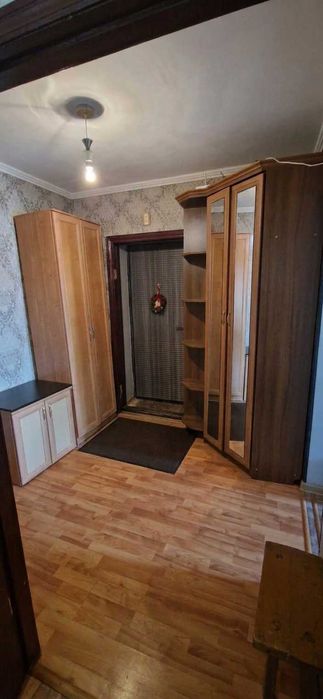 Продам 2ух ком кв в центре