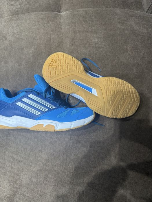 Маратонки NIKE ,ADIDAS