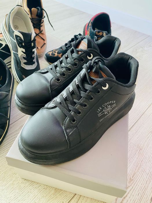 Разпродажба ! Всички обувки на цена 15лв.