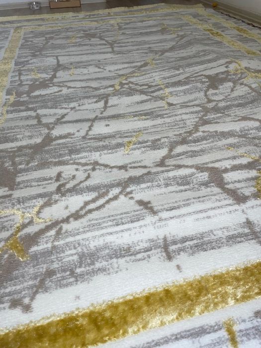 Срочно продам ковер  3×2