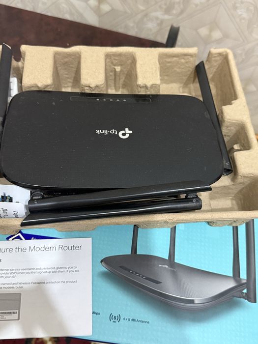 Ikkita router sotiladi