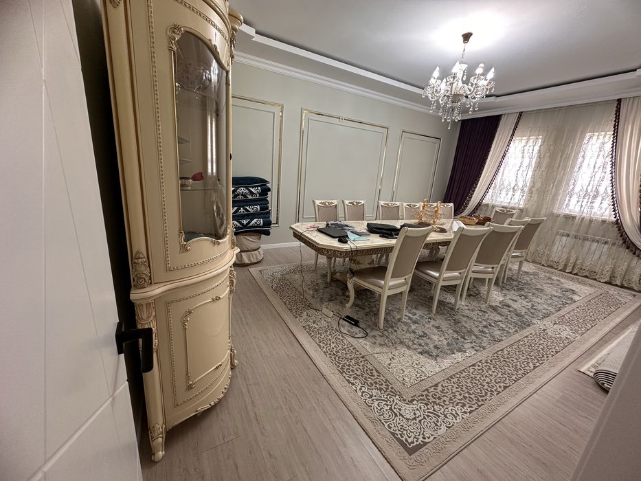 Продаю большой дом
