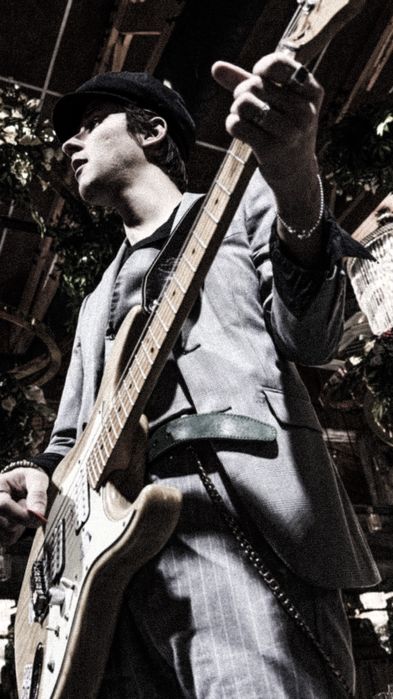 Уроки гитары алматы