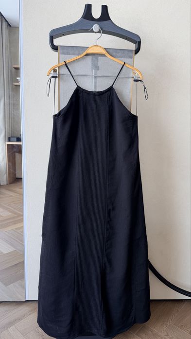 Летнее платье Massimo Dutti