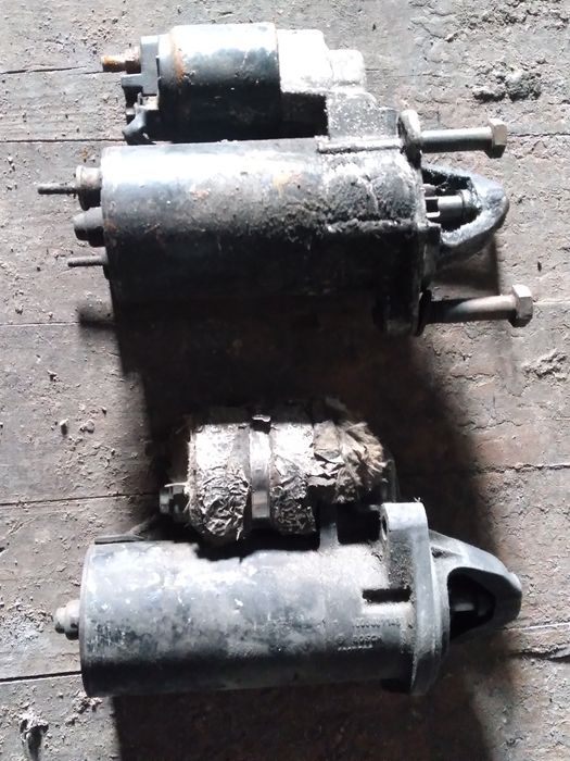 Продам  стартер на ауди 2.3