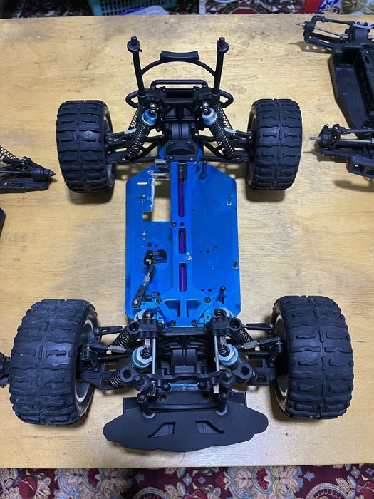 Rc 1/10 4x4 monster truck hsp brontosaurus shassi