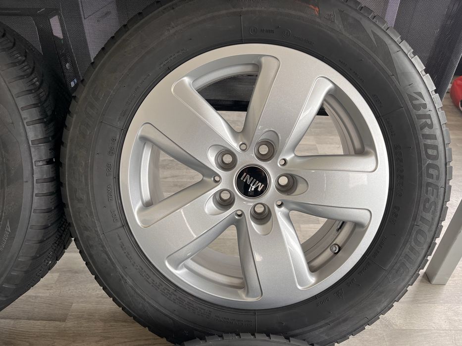 Оригинални джанти 16 цола 5х112 за Мини със зимни гуми 205/65/16