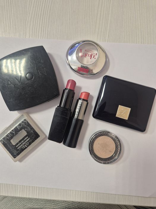 Продам косметмку