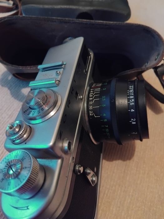 Руски фотоапарат Zorki 4