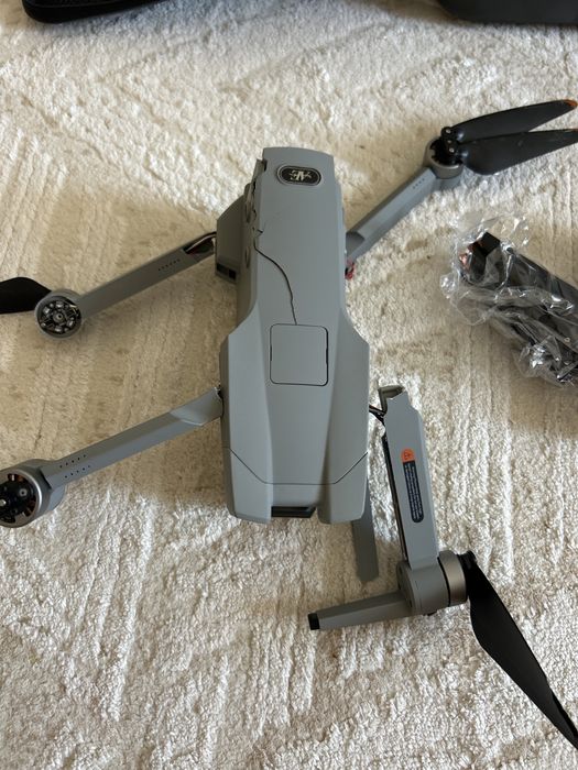 Квадрокоптер ae86 pro max сломанный