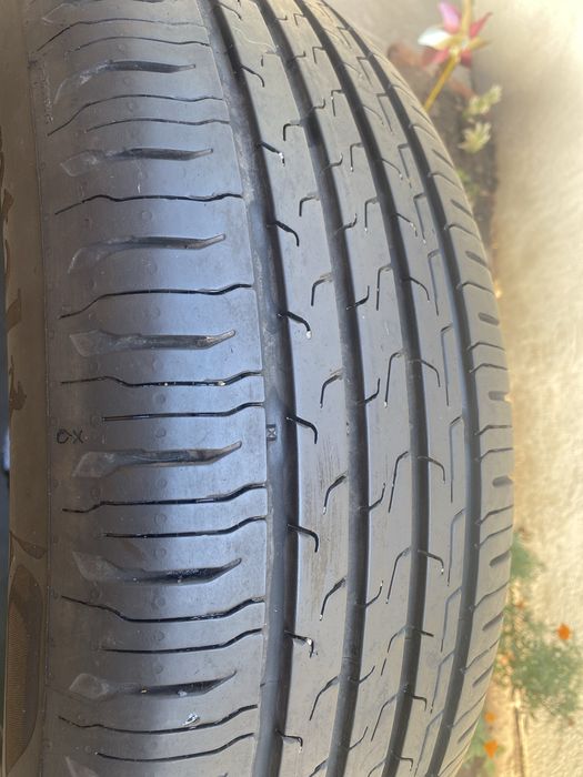 Anvelope vara continental Ecocontact 6 215/65/17  doar 2000 km rulati