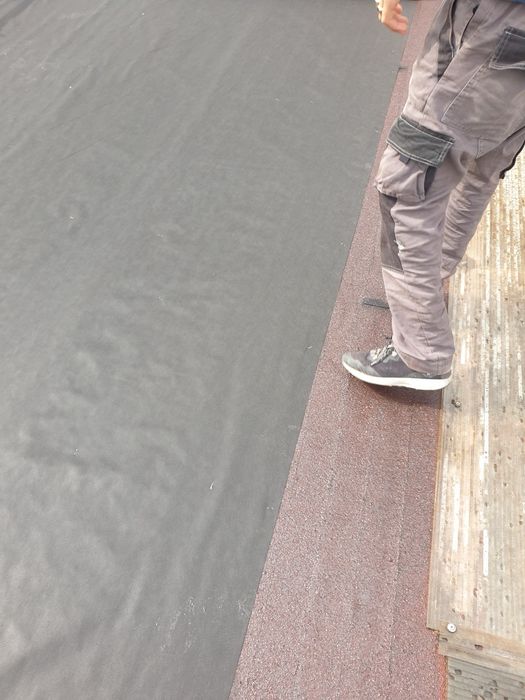 Ремонт на покриви,Хидроизолация,Тенекеджийски услуги,Навеси,Нови покри