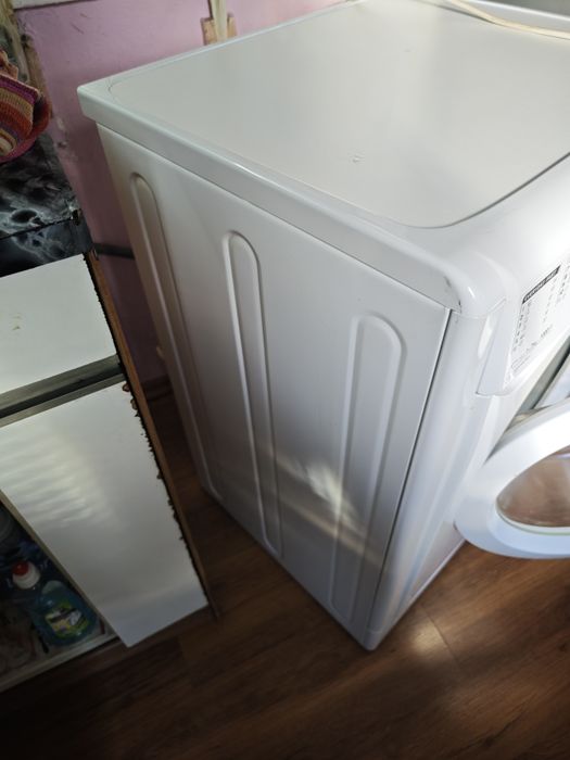 Пералня Индезит Indesit 7кг