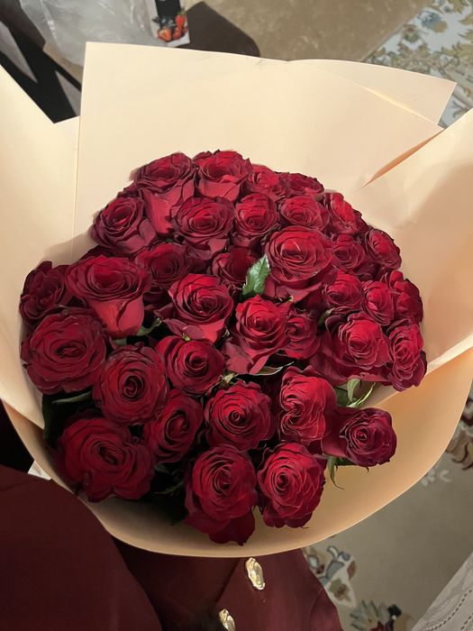 Продается цветы розы 35 штук