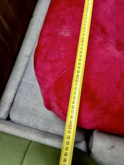 Продам диваны…..