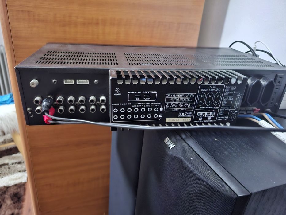 Fisher Studio Standard cu egalizator