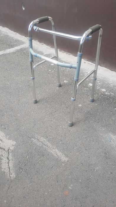 Ходунки взрослые