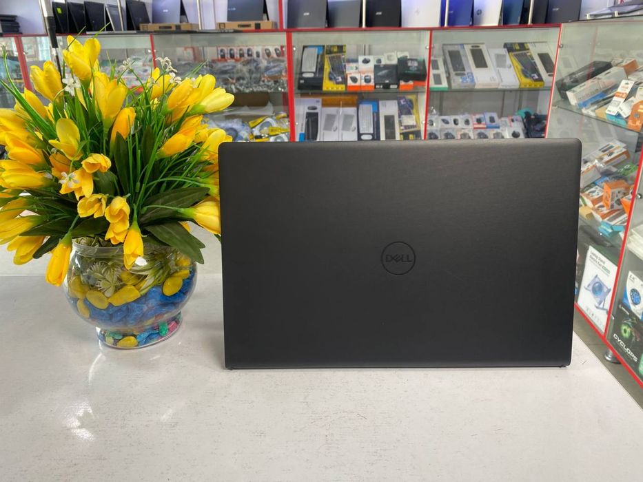 Dell Amerikanskiy 8/512gb ssd