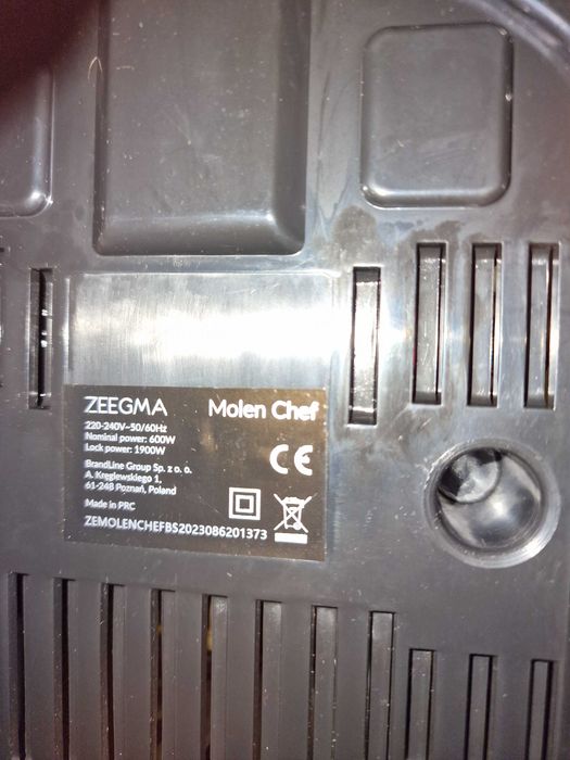 OFERTA Vand aparat de tocat carne Zeegma Molen Chef