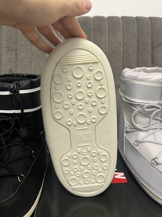 Ghete de zapada Moon Boots