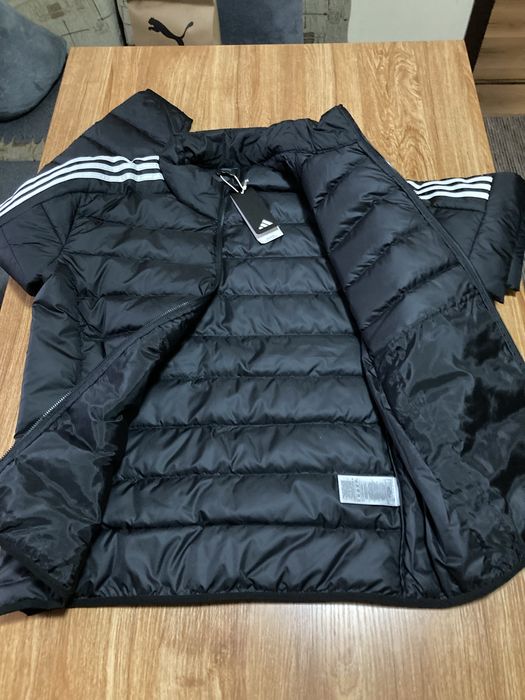 Мъжко оригинално яке Adidas размер M и L