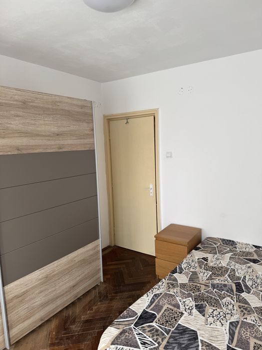 Inchiriez 2 camere crangasi constructorilor accept animalute