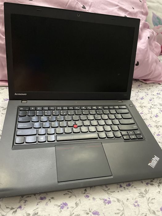 Lenovo ThinkPad T440 | Intel i5 | 8 GB RAM | SSD 250 GB | Funcționează perfect