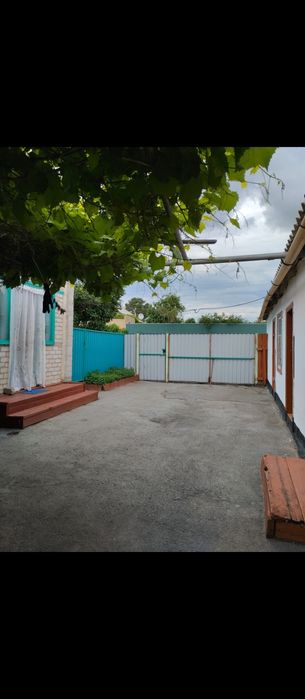 Продам квартиру в 2-х квартирном доме