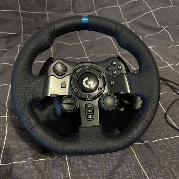 Volan Logitech G923 + Pedale + Shifter (PC/PS4/PS5)