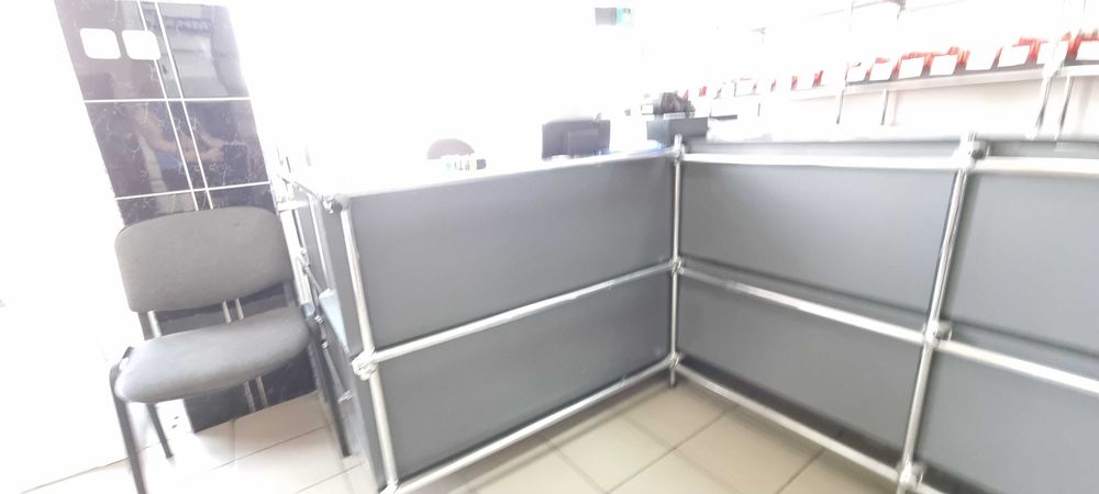 Vând rafturi expunere, stocare, magazin - calitate excelentă