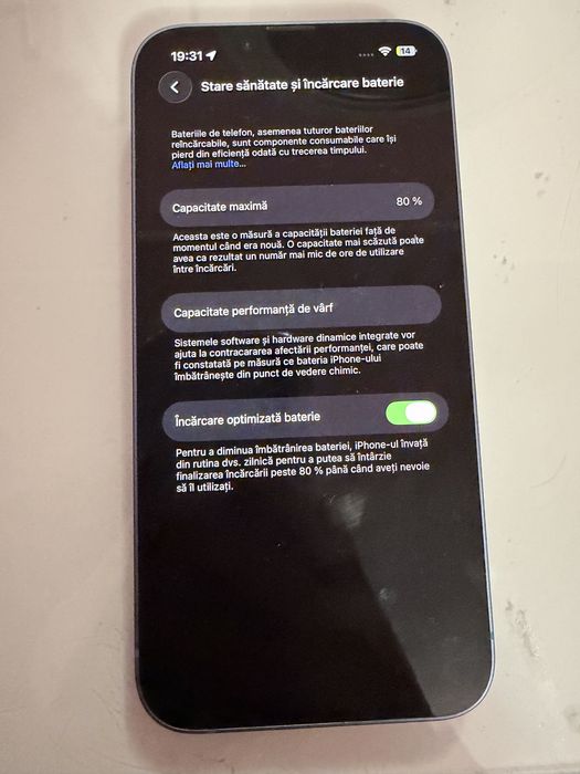 Iphone 14 albastru
