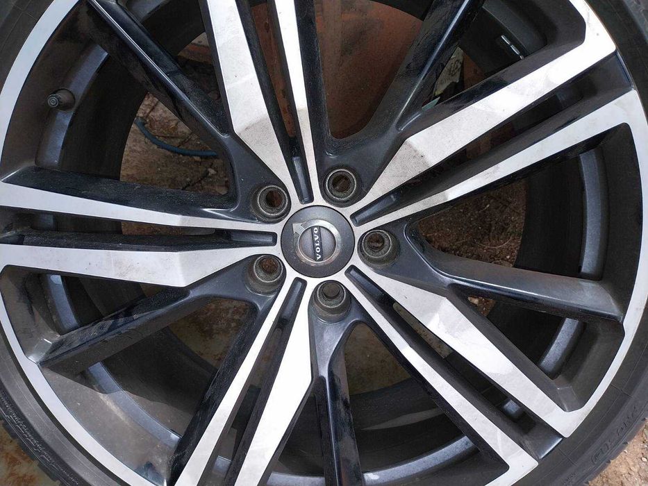 Продавам джанти за Volvo