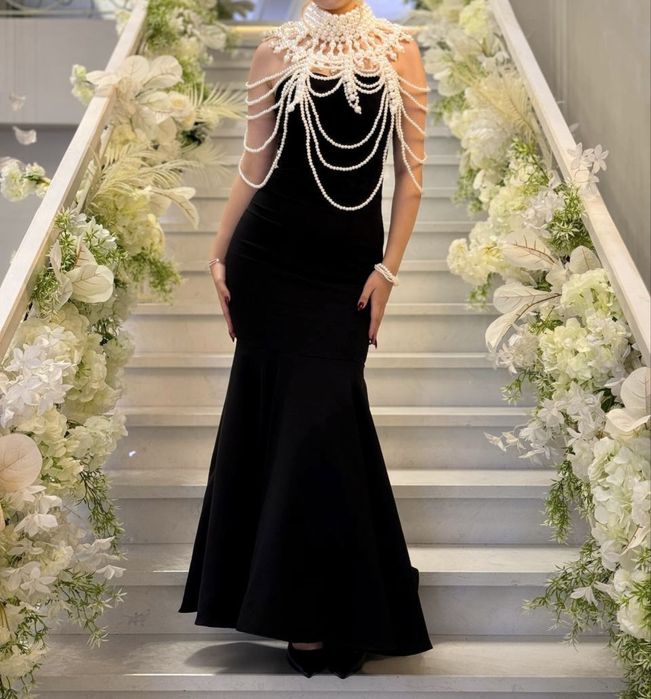 Платье вечернее, красивое