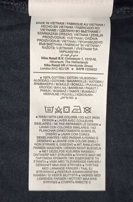 Nike Sportswear Repeat Tee оригинална тениска ръст 158-170см Найк памук спорт фланелка