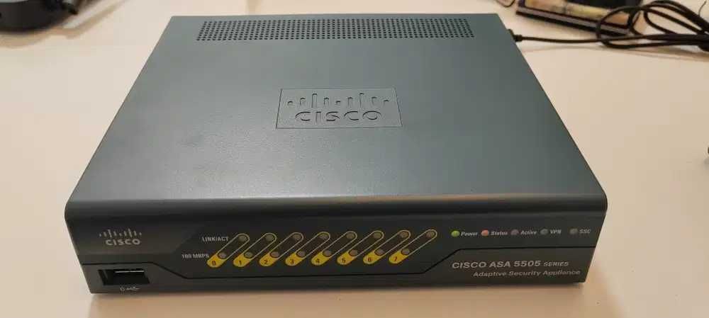Cisco ASA 5505 Firewall + Switch 8-port Gigabit
