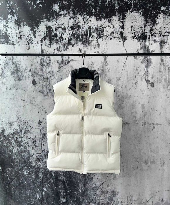 Vesta Burberry Noua Alb & Negru